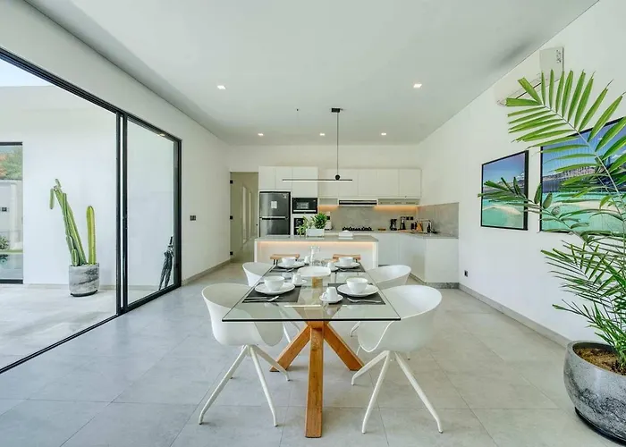 Yuka V1 Modern Tropical 2br With Pool In * スミニャック