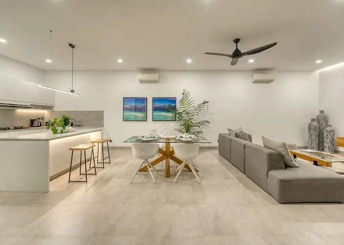 ヴィラ Yuka V1 Modern Tropical 2br With Pool In スミニャック