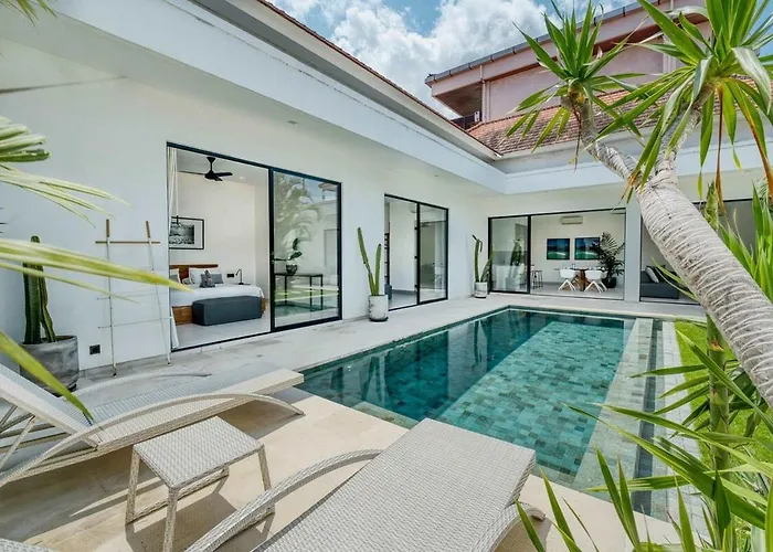 Yuka V1 Modern Tropical 2br With Pool In
