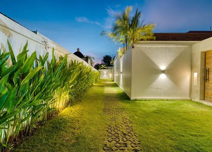ヴィラ Yuka V1 Modern Tropical 2br With Pool In スミニャック